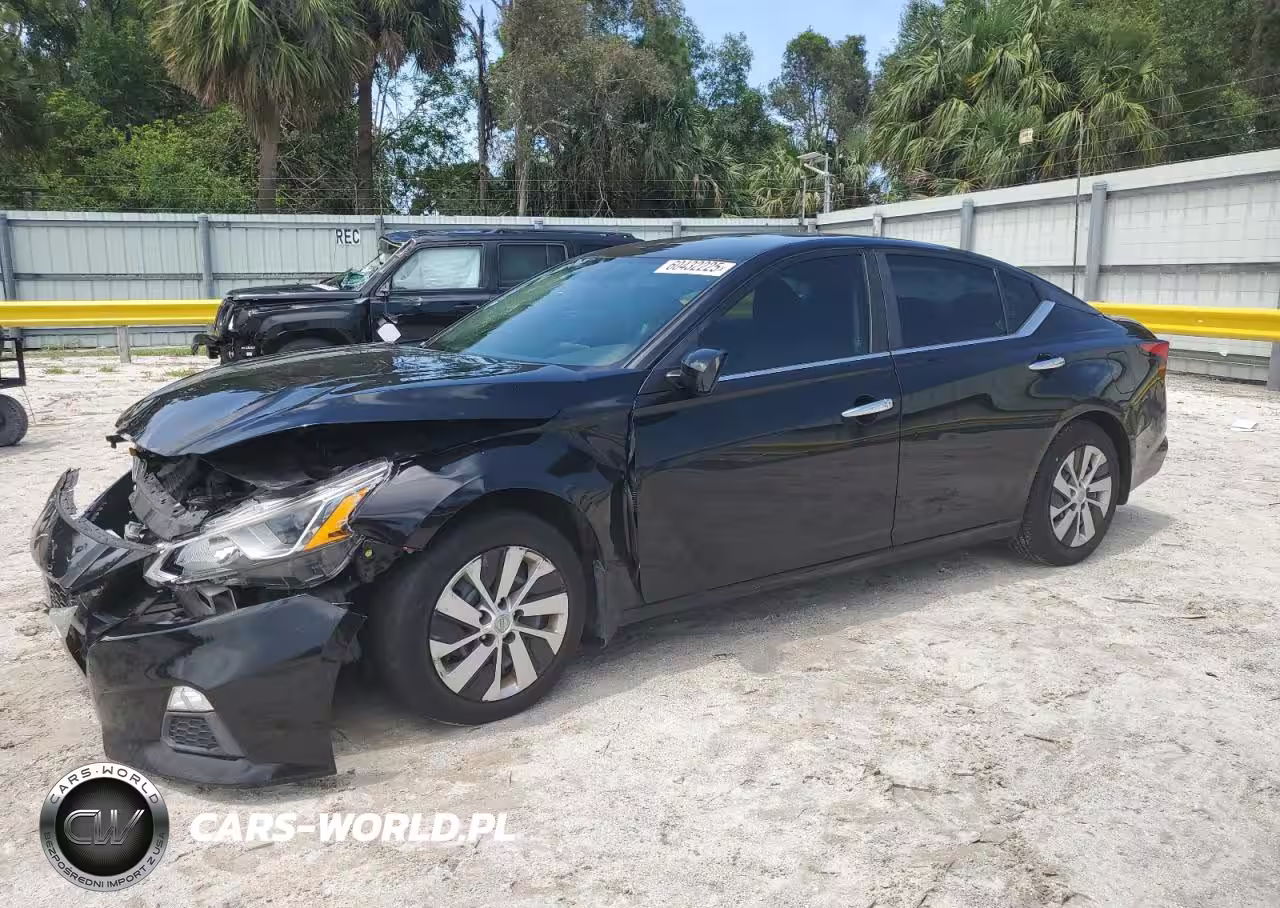 2020 Nissan Altima S