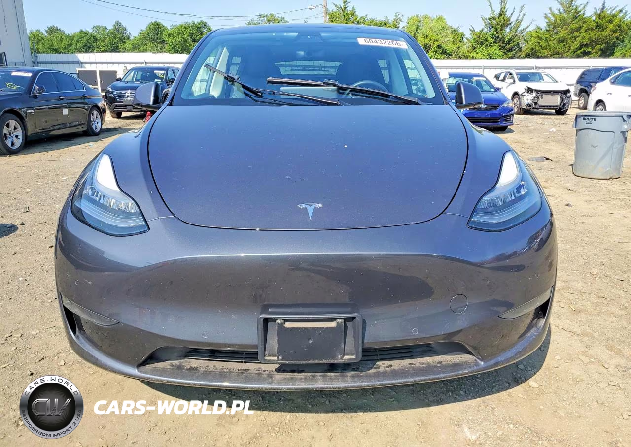 2021 Tesla Model Y VIN:5YJYGDEE1MF079597 - 5