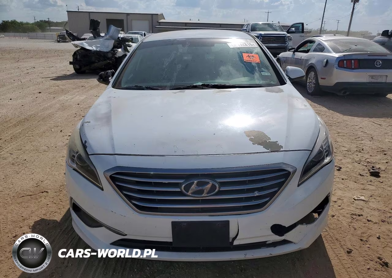 2016 Hyundai Sonata Se VIN:5NPE24AF2GH386301 - 5
