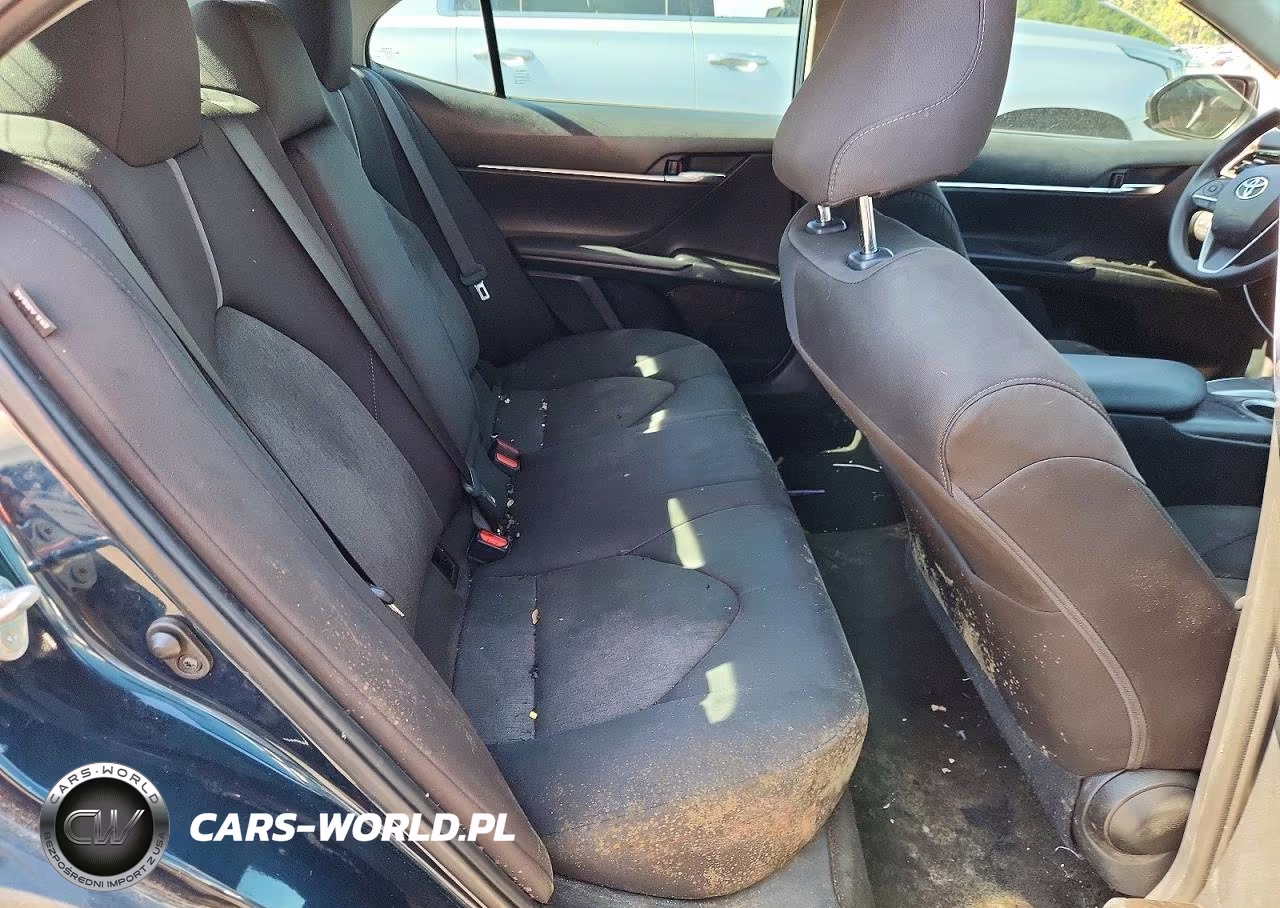 2021 Toyota Camry Le VIN:4T1C11AK1MU578716 - 10