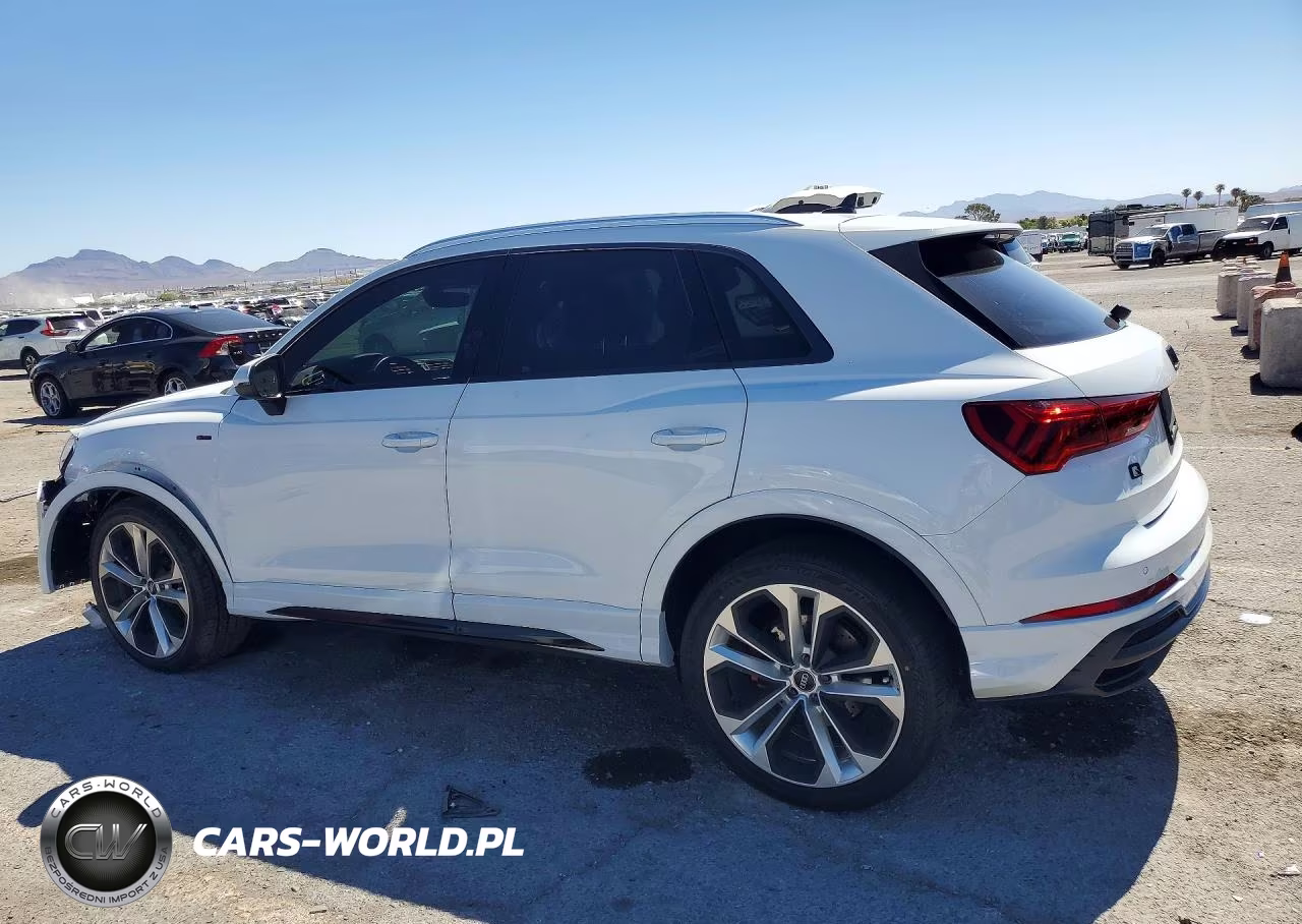 2019 Audi Q3 Premium Plus S-Line VIN:WA1EECF31K1074836 - 2