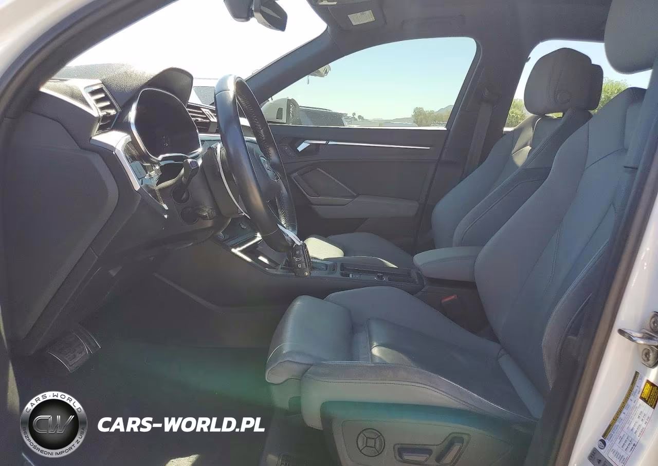 2019 Audi Q3 Premium Plus S-Line VIN:WA1EECF31K1074836 - 7