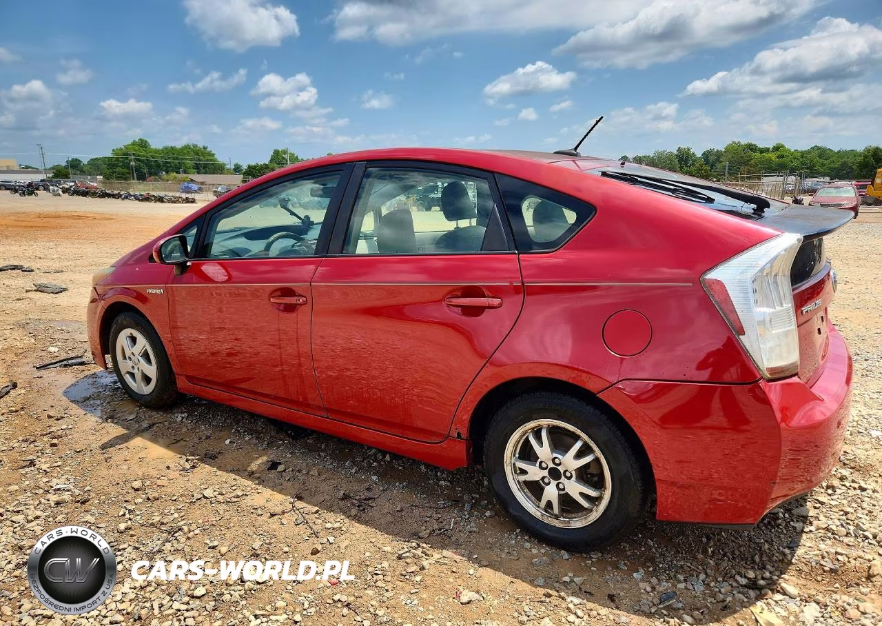 2011 Toyota Prius Two VIN:JTDKN3DU3B0268861 - 2