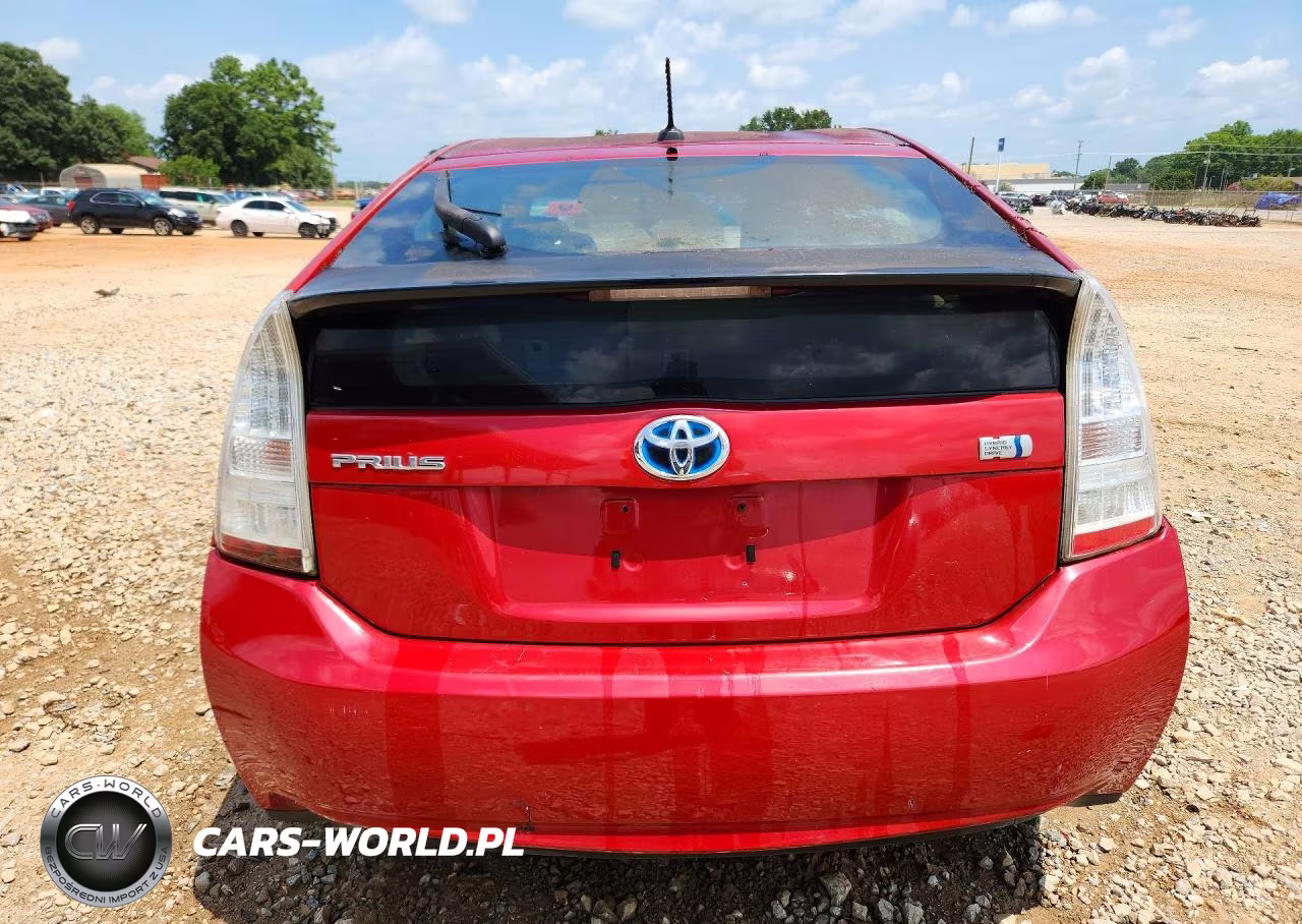 2011 Toyota Prius Two VIN:JTDKN3DU3B0268861 - 6