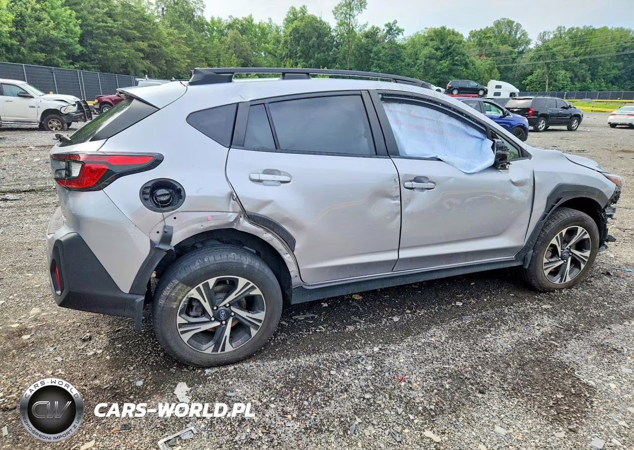 2024 Subaru Crosstrek Premium VIN:JF2GUADC3R8339672 - 3