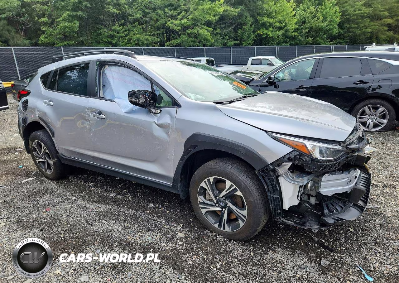 2024 Subaru Crosstrek Premium VIN:JF2GUADC3R8339672 - 4