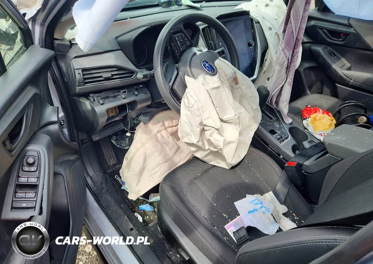 2024 Subaru Crosstrek Premium VIN:JF2GUADC3R8339672 - 8