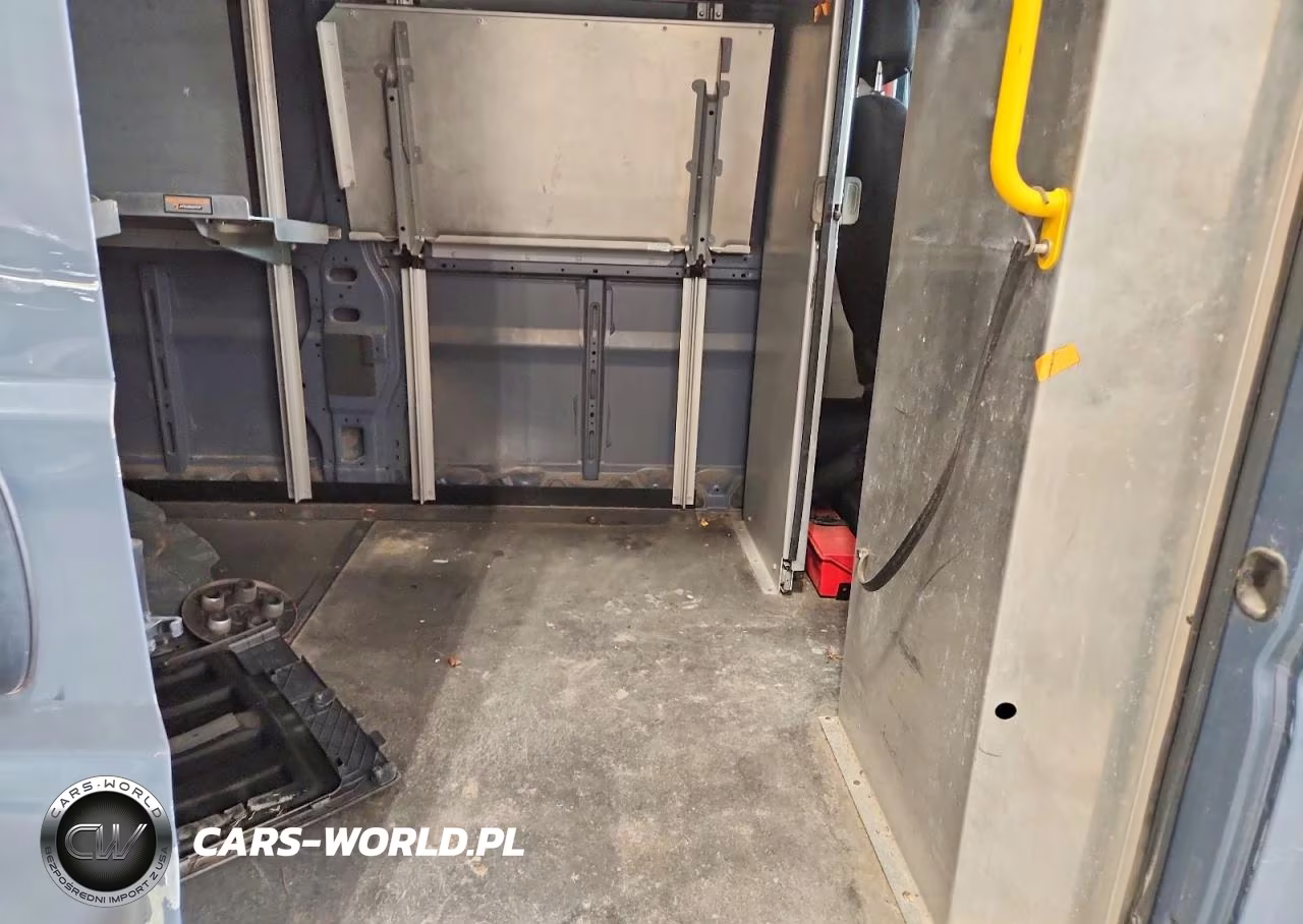 2021 Ram Promaster 3500 Delivery Van VIN:3C6FRVJG5ME502998 - 10