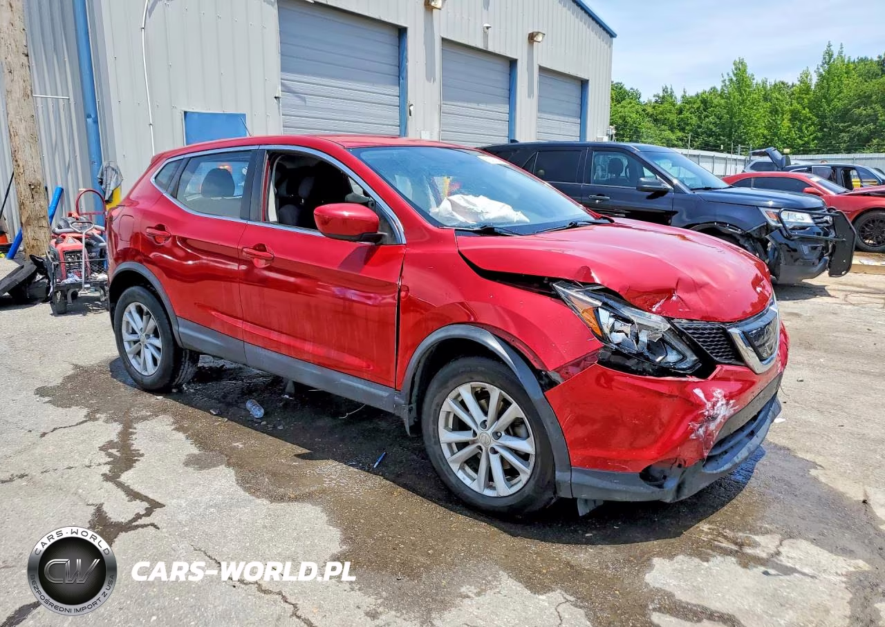 2018 Nissan Rogue Sport S VIN:JN1BJ1CP7JW188165 - 4