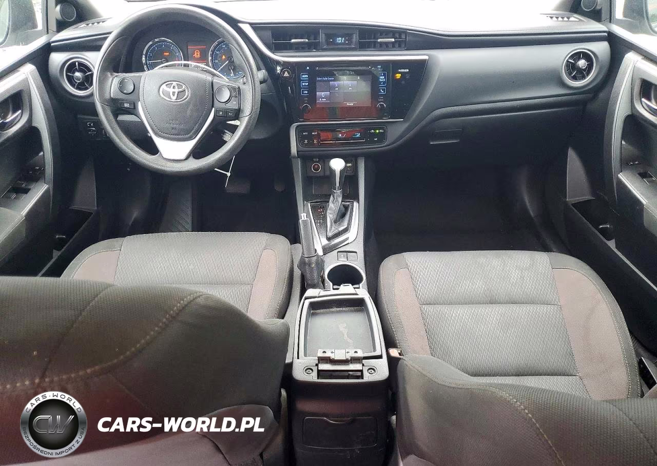 2017 Toyota Corolla Le VIN:2T1BURHE8HC757747 - 8