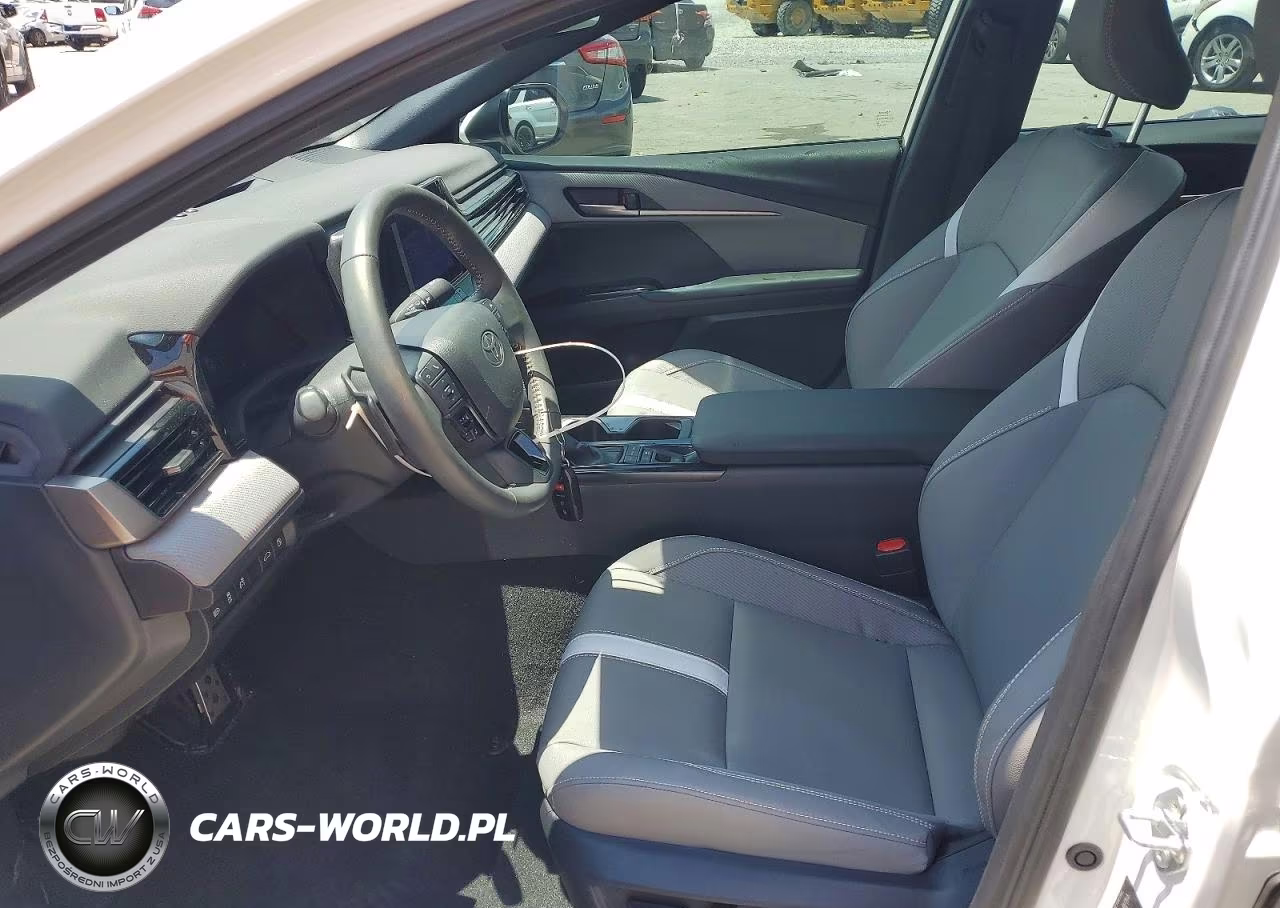 2025 Toyota Camry Se VIN:4T1DAACK7SU043050 - 7