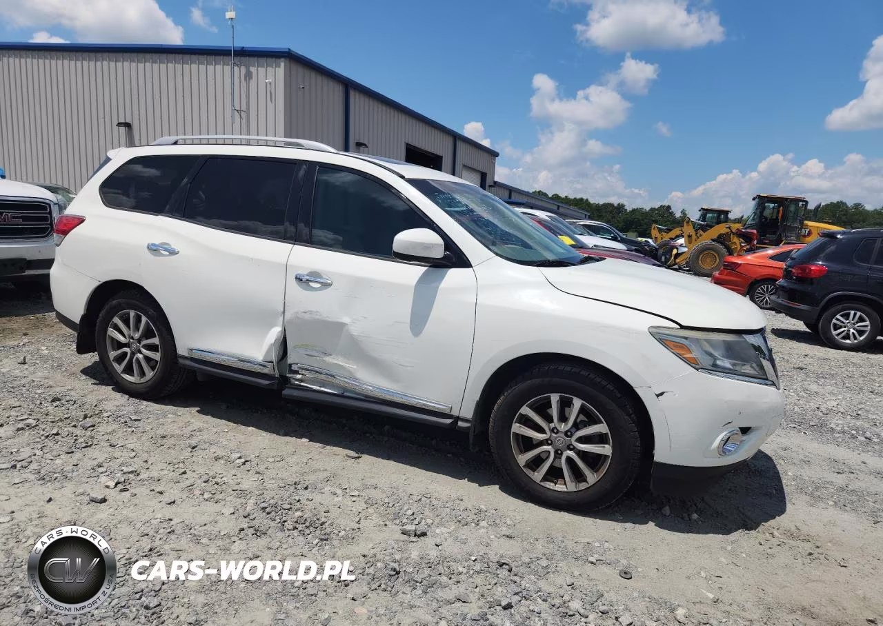 2015 Nissan Pathfinder Sl VIN:5N1AR2MN2FC701539 - 4