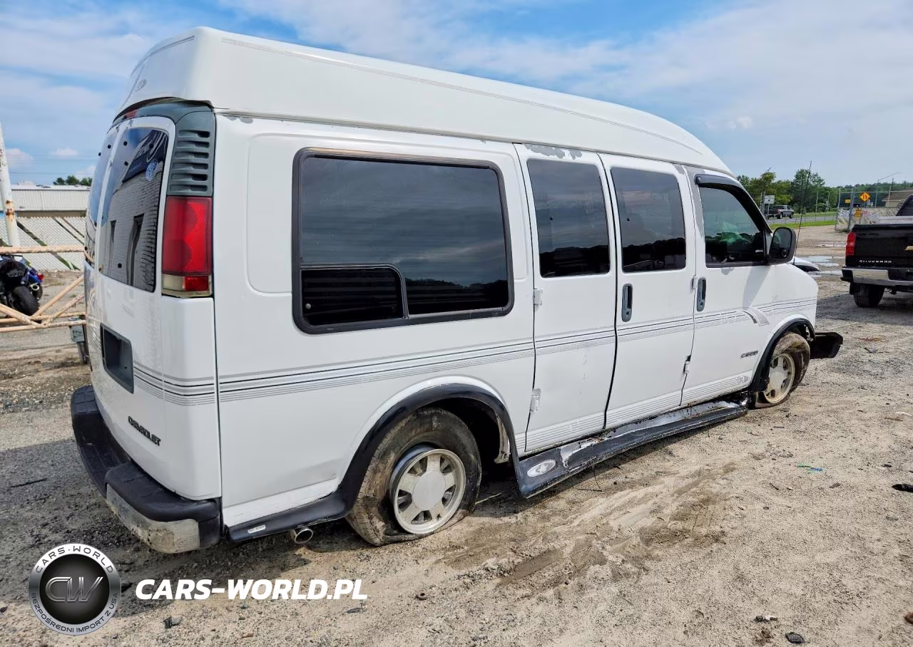 2001 Chevrolet Express G1500 VIN:1GBFG15R911242742 - 3