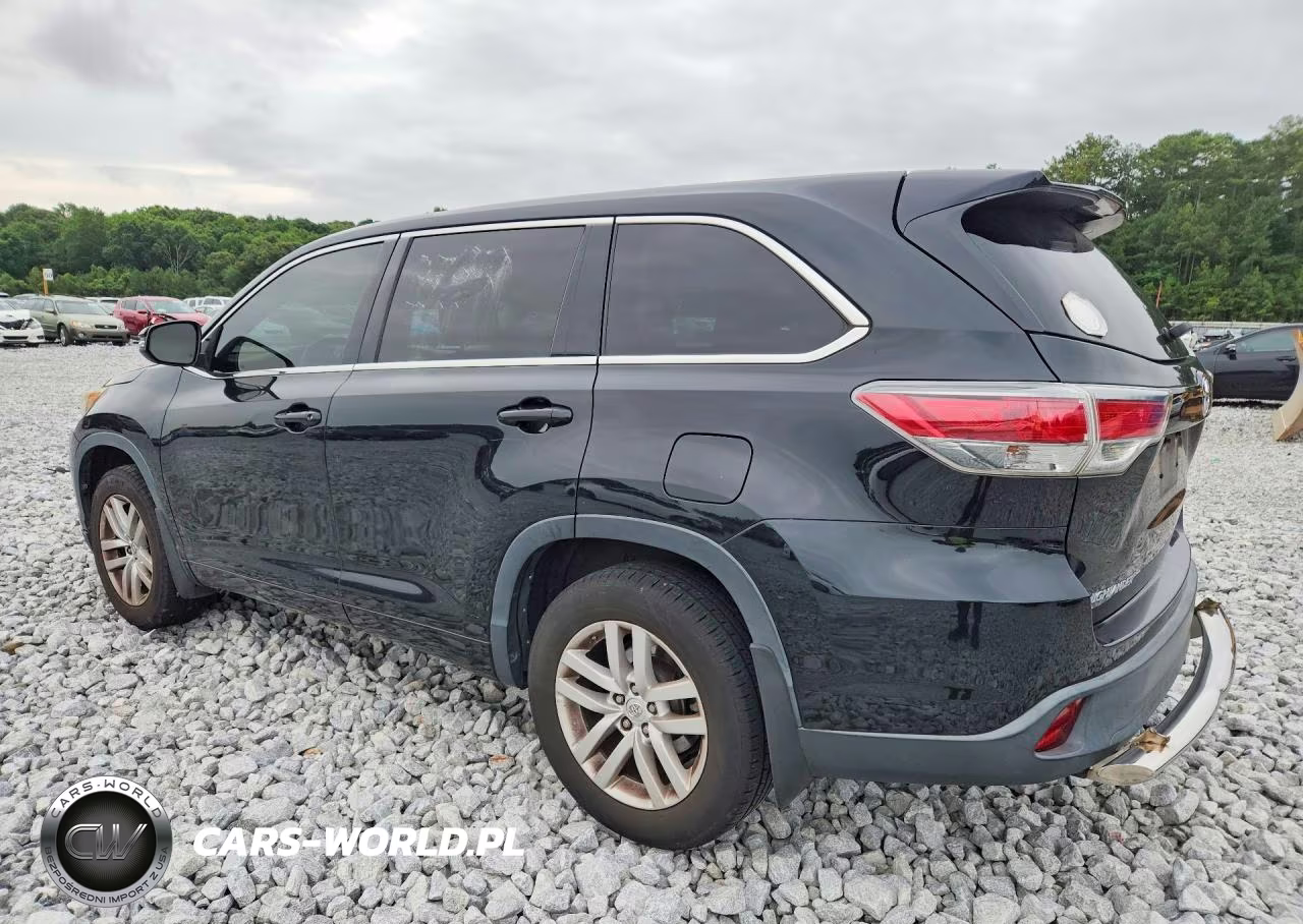 2015 Toyota Highlander Le VIN:5TDBKRFH5FS173961 - 2