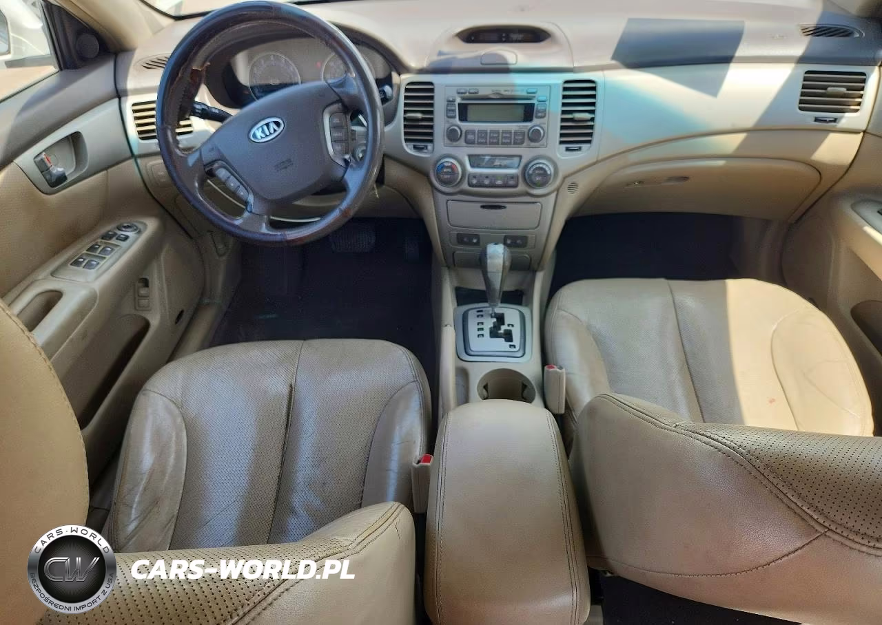2008 Kia Optima Lx VIN:KNAGE123085217797 - 8