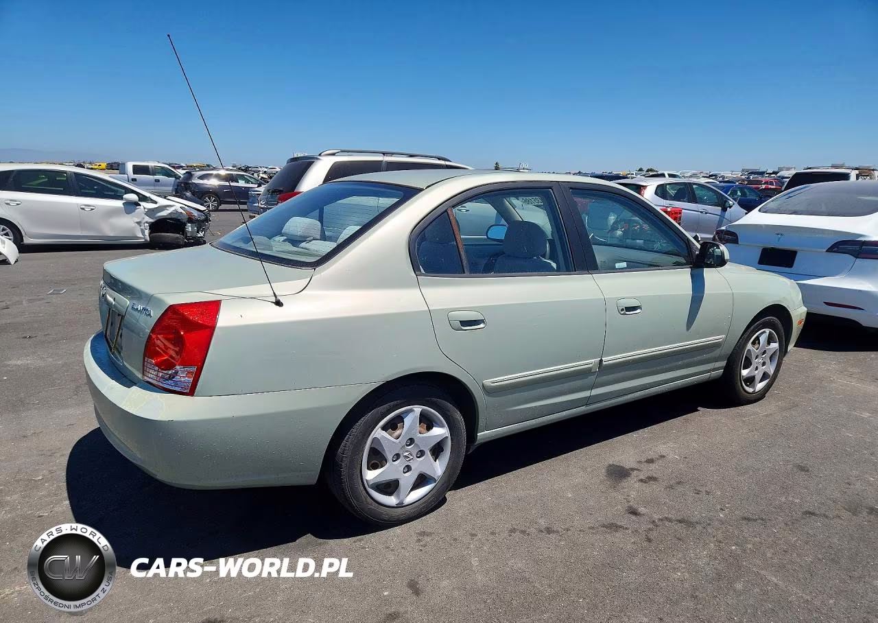 2004 Hyundai Elantra Gls VIN:KMHDN46D54U820704 - 3