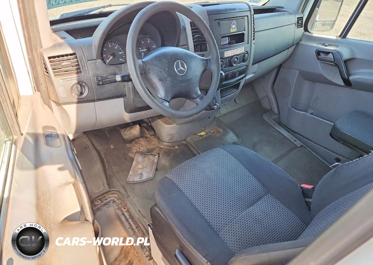 2011 Mercedes-Benz Sprinter 2500 Delivery Van VIN:WD3PE8CB4B5606056 - 8