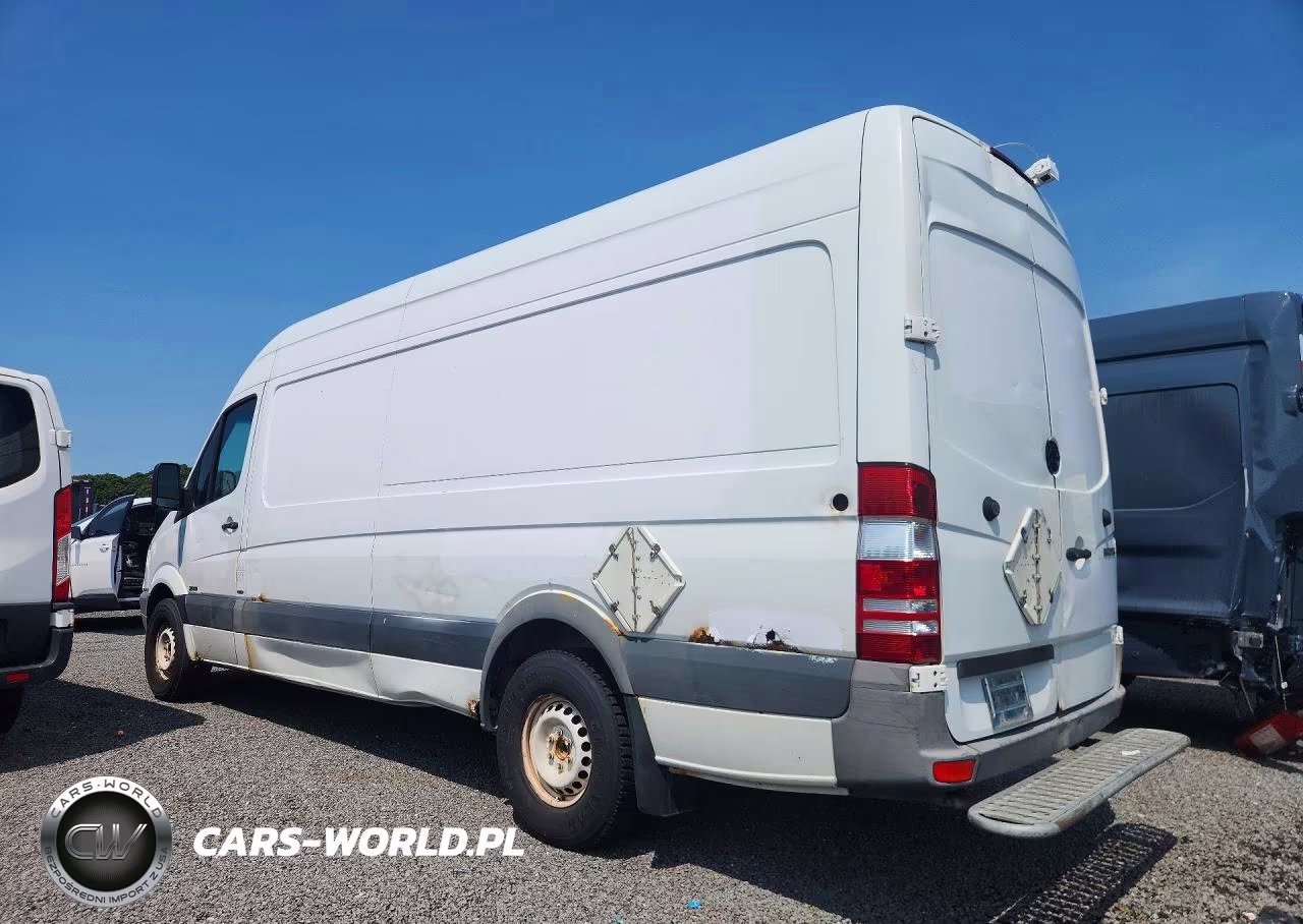 2011 Mercedes-Benz Sprinter 2500 Delivery Van VIN:WD3PE8CBXB5573581 - 2