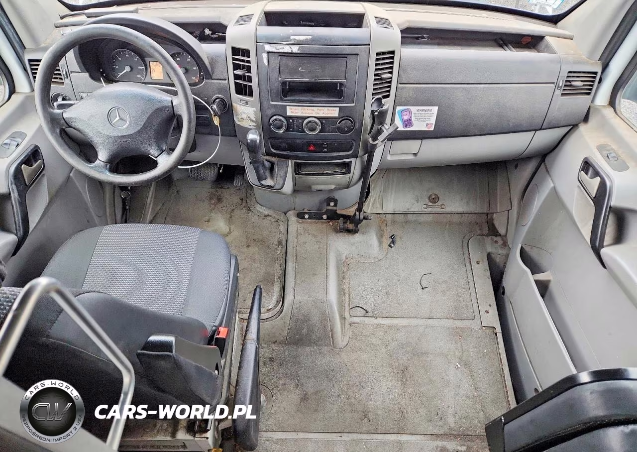 2011 Mercedes-Benz Sprinter 2500 Delivery Van VIN:WD3PE8CBXB5573581 - 8