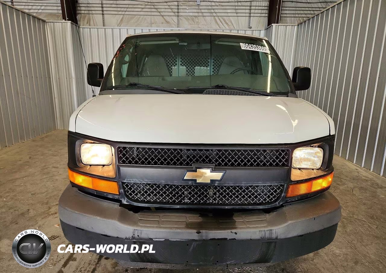 2012 Chevrolet Express 2500 Cargo Delivery Van VIN:1GCWGGCA8C1200318 - 5
