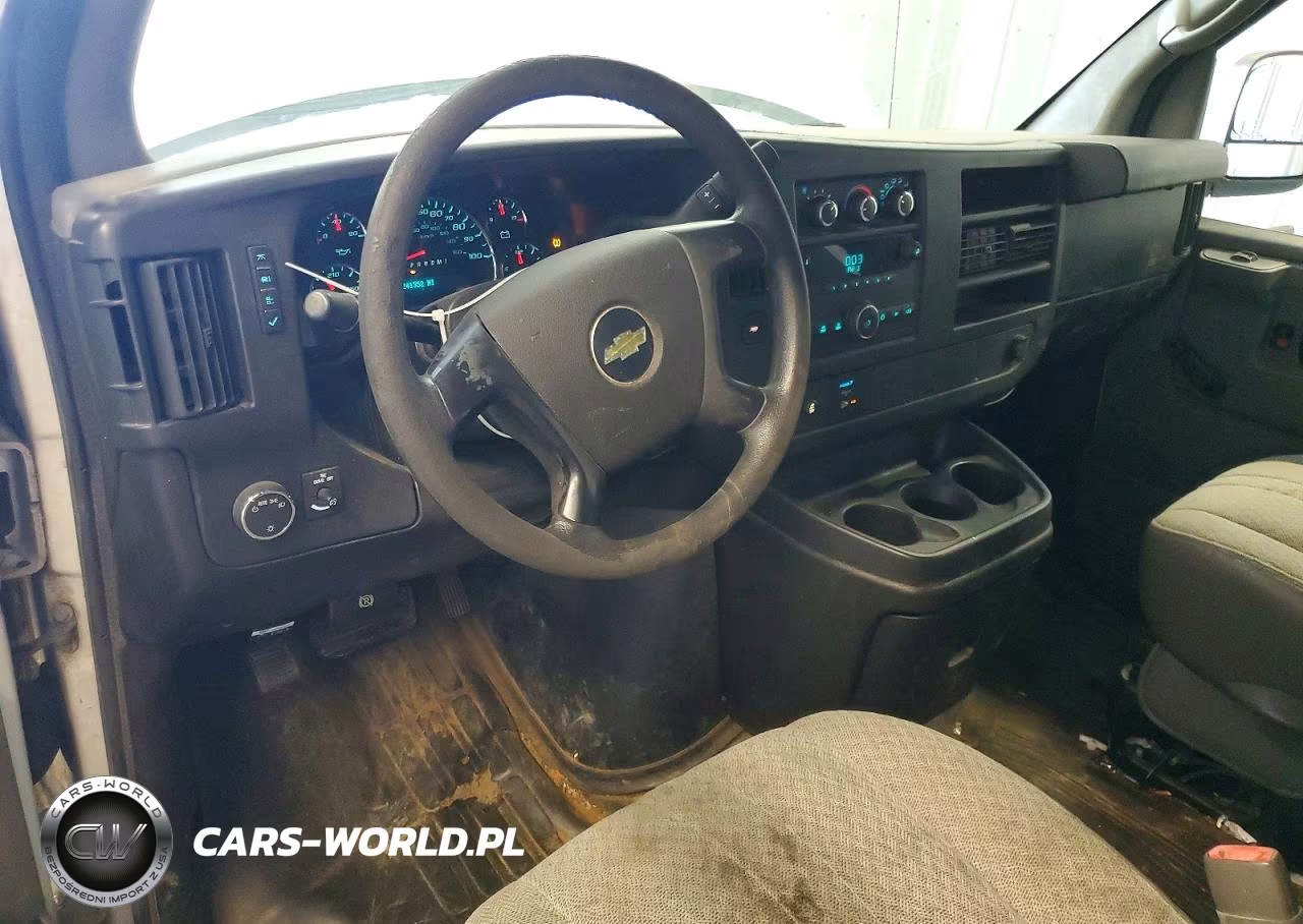 2012 Chevrolet Express 2500 Cargo Delivery Van VIN:1GCWGGCA8C1200318 - 8