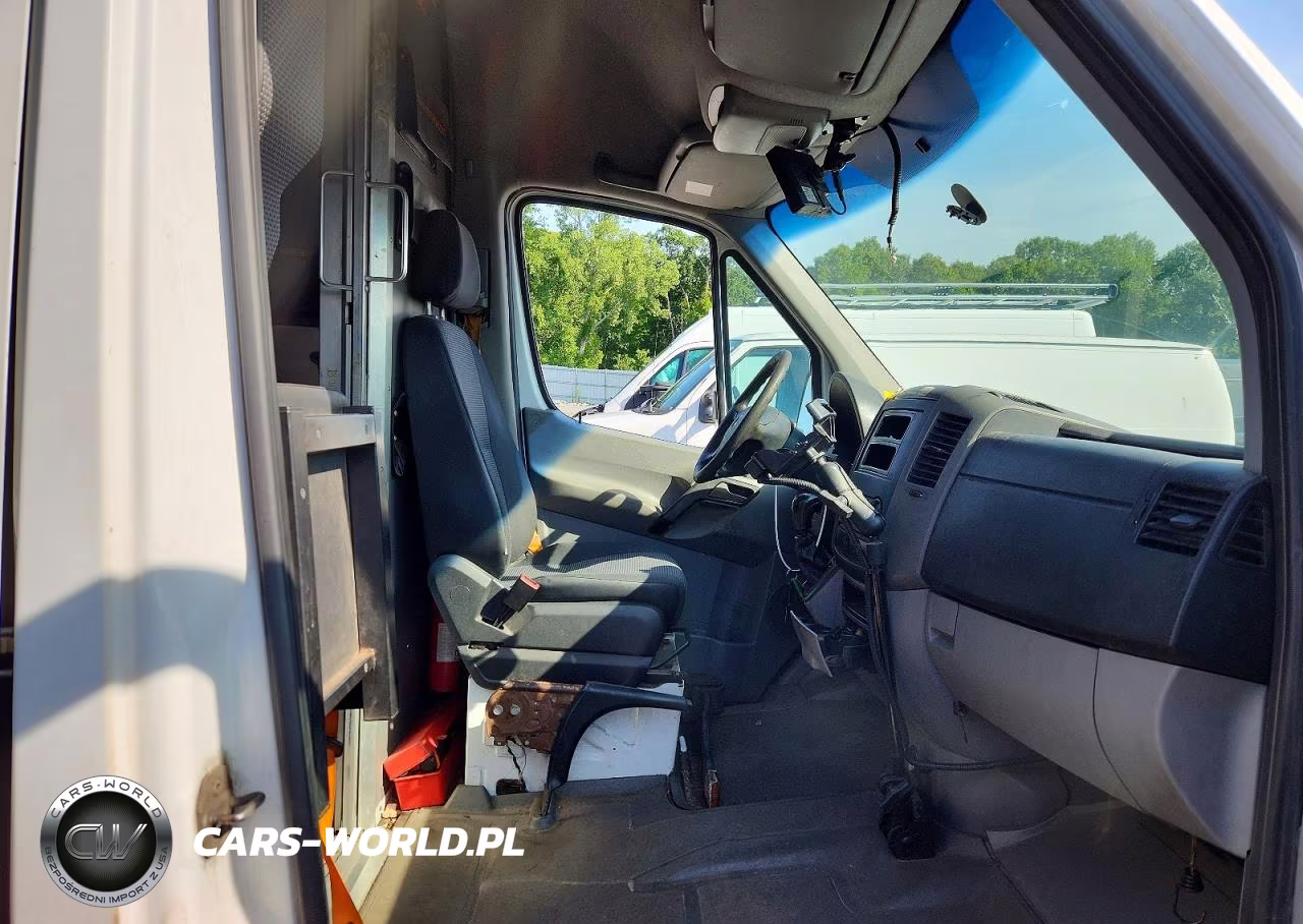 2012 Mercedes-Benz Sprinter 2500 Delivery Van VIN:WD3PE8CB1C5699975 - 11