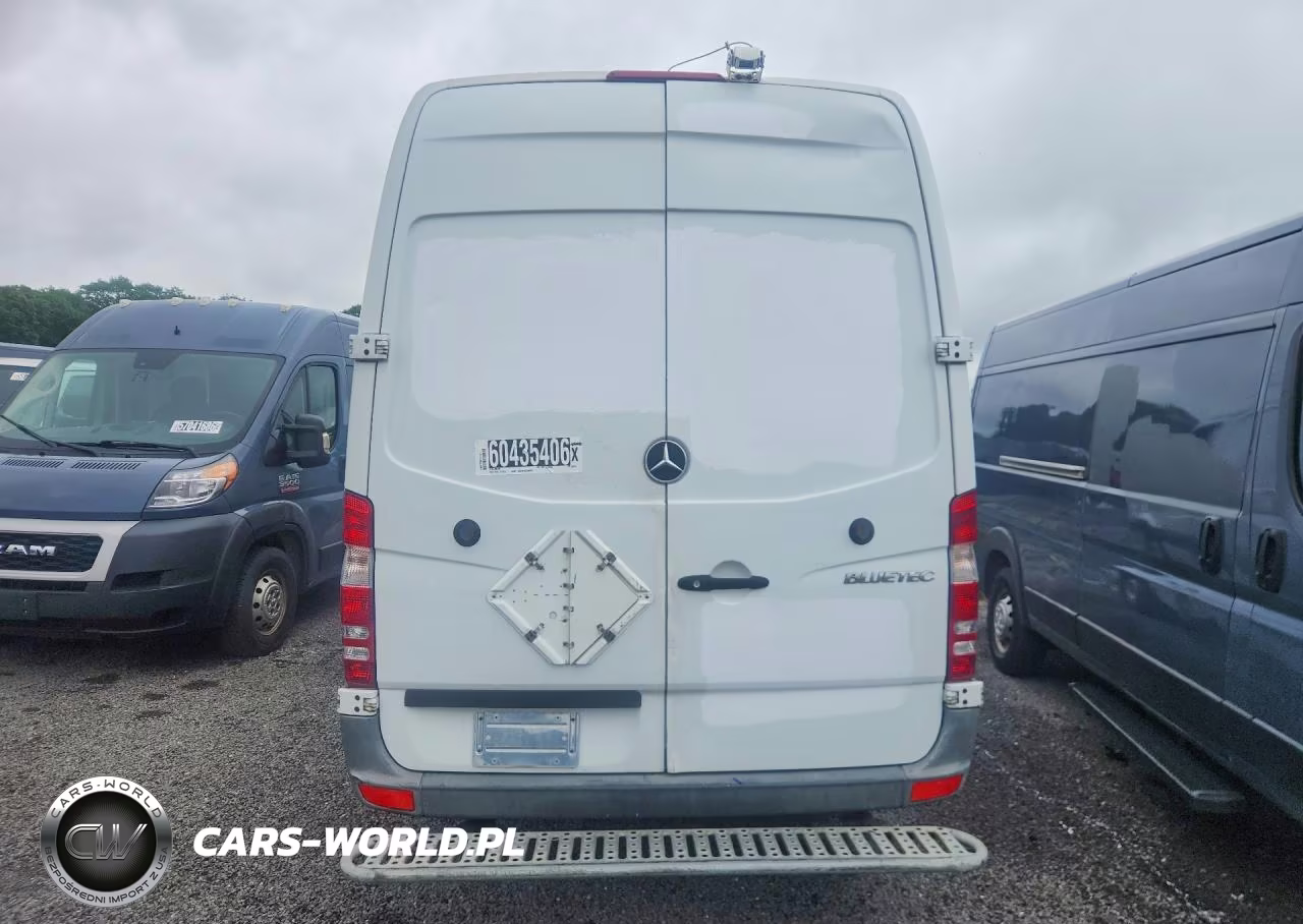 2012 Mercedes-Benz Sprinter 2500 Delivery Van VIN:WD3PE8CB1C5699975 - 6