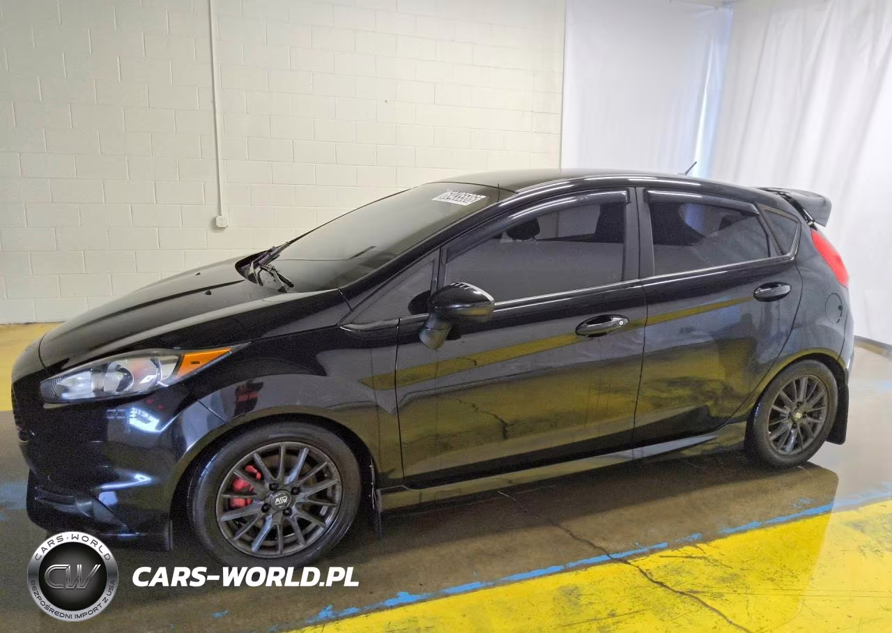 2017 Ford Fiesta St – zdjęcie 1 z 13