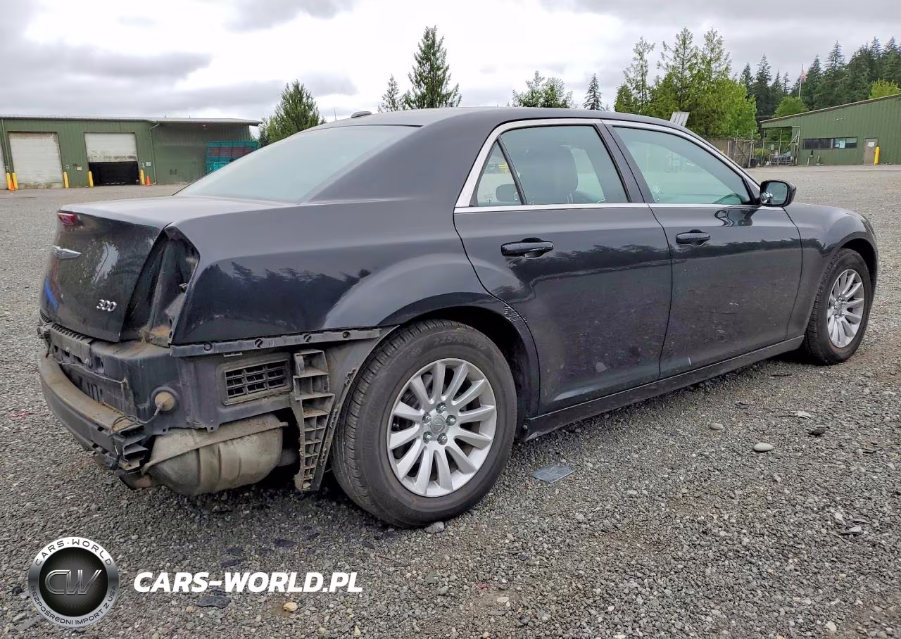 2013 Chrysler 300 VIN:2C3CCAAG2DH588334 - 3