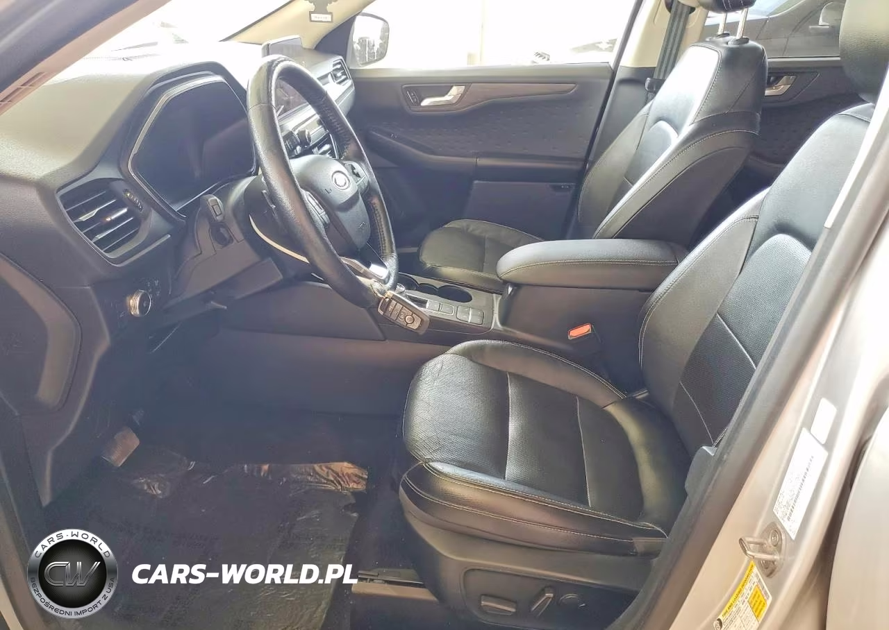 2020 Ford Escape Titanium VIN:1FMCU9J90LUA81397 - 7