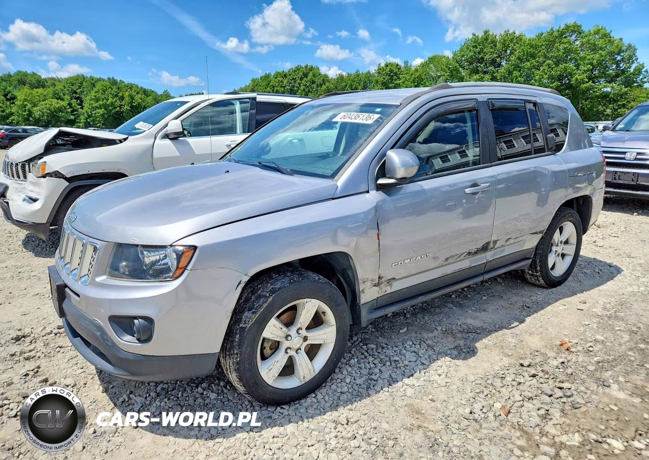 2017 Jeep Compass Latitude – zdjęcie 1 z 13