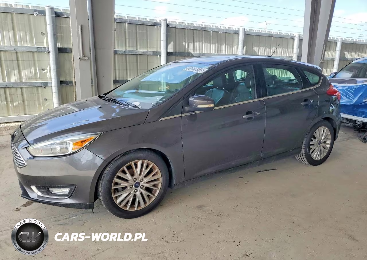 2017 Ford Focus Titanium – zdjęcie 1 z 12