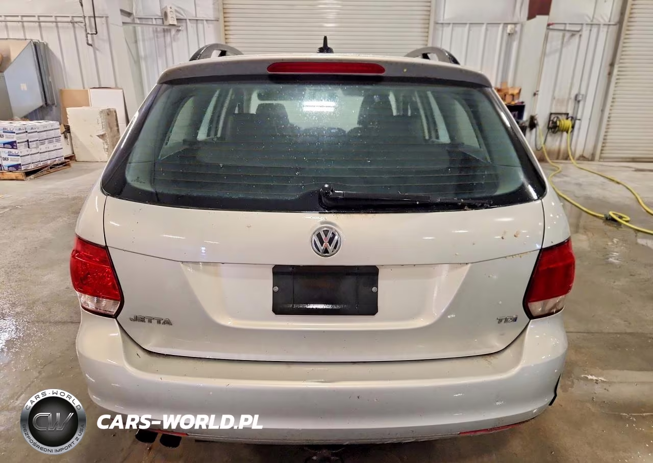 2011 Volkswagen Jetta Tdi VIN:3VWML7AJ9BM718894 - 6