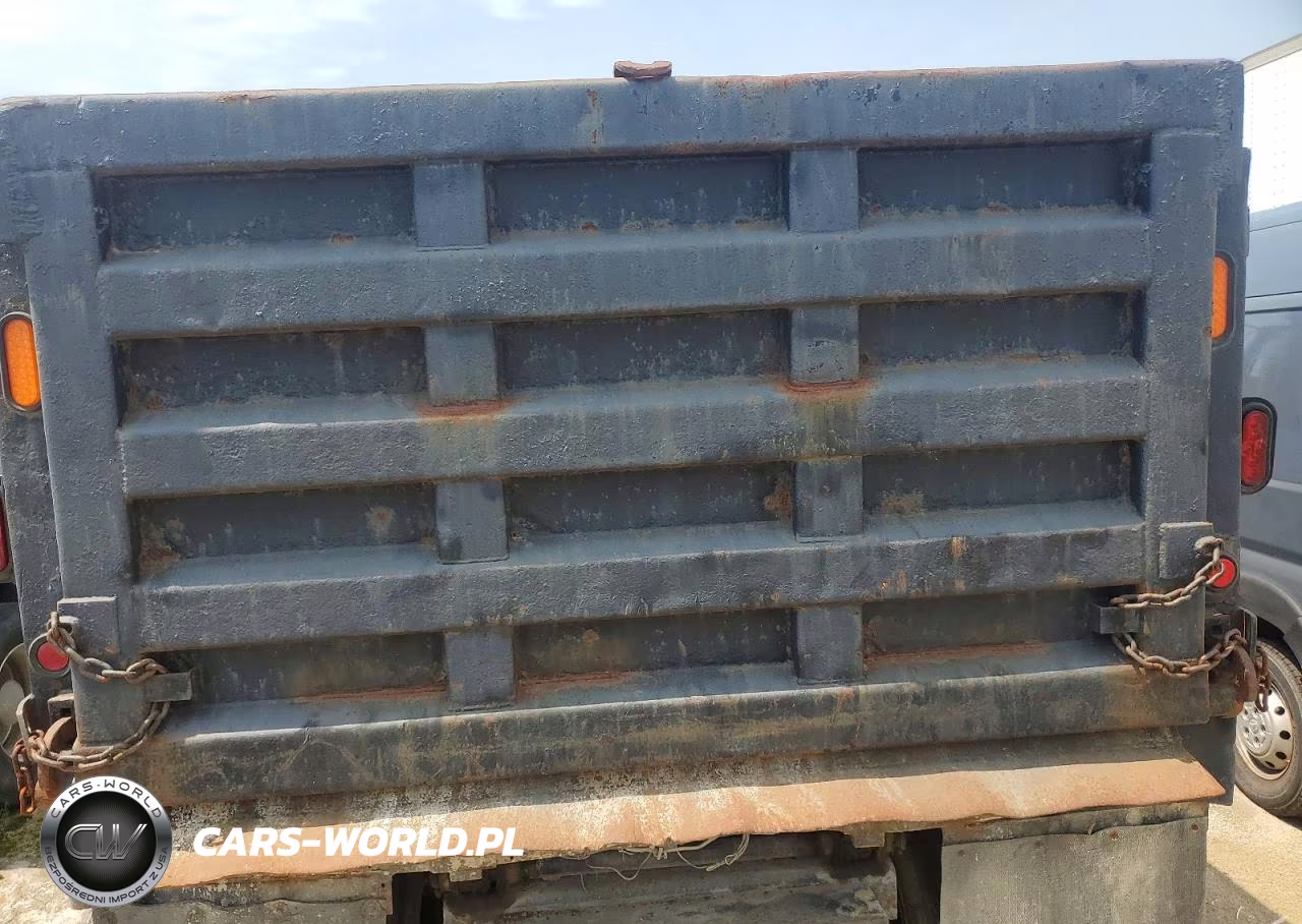 2000 Volvo Acl Dump Truck VIN:4V5JC2UE6YN869343 - 10