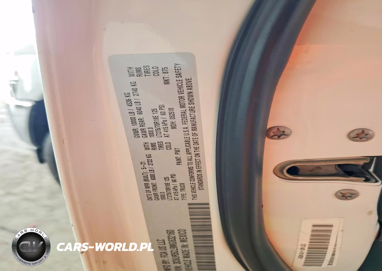 2021 Ram 2500 Tradesman VIN:3C6UR5CL9MG632160 - 12