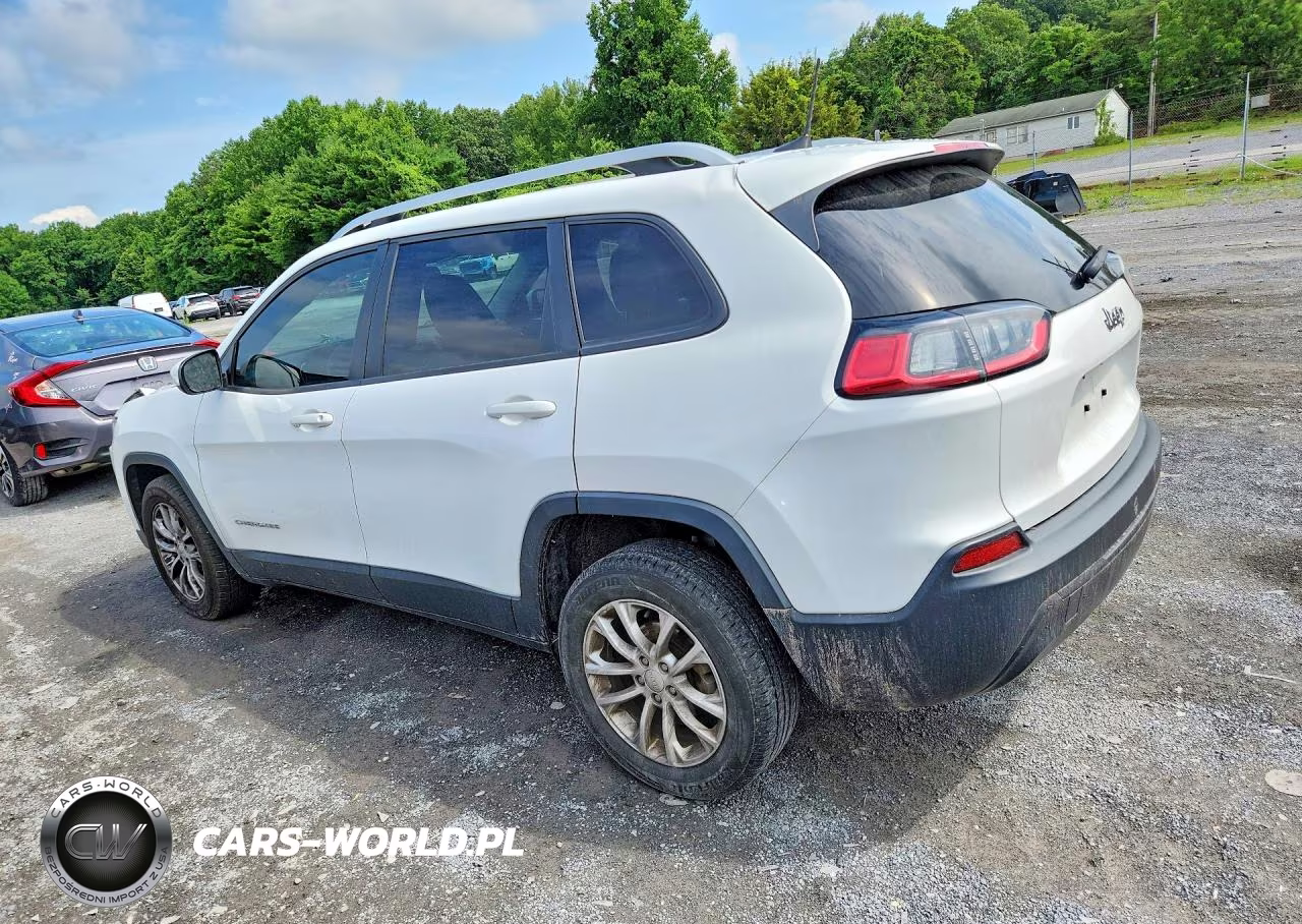 2020 Jeep Cherokee Latitude VIN:1C4PJLCBXLD652969 - 2