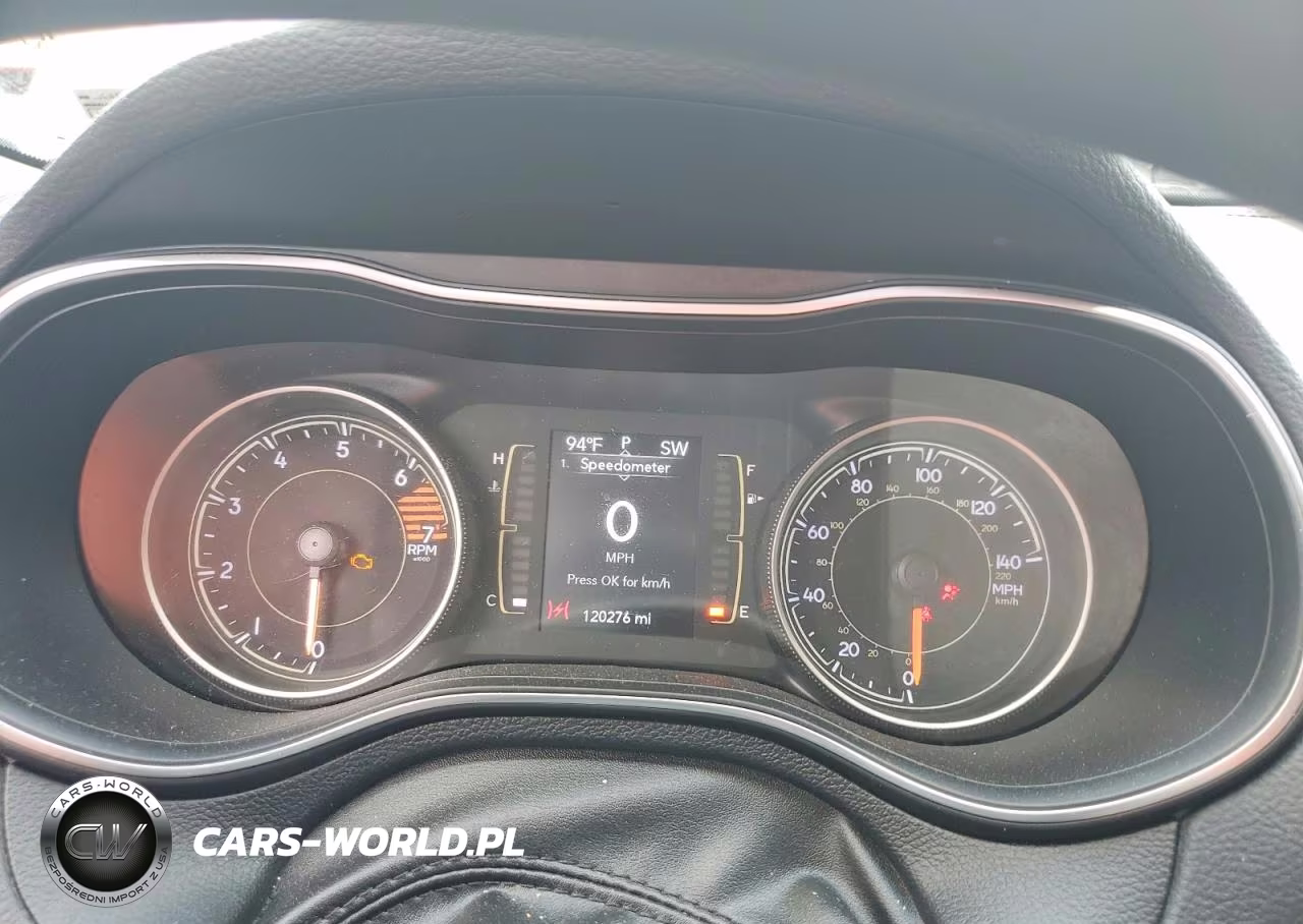 2020 Jeep Cherokee Latitude VIN:1C4PJLCBXLD652969 - 9