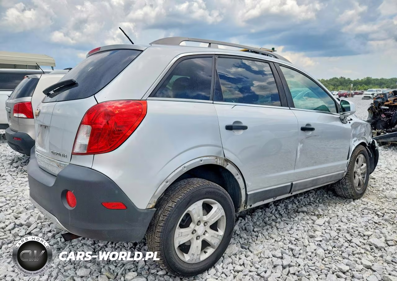 2013 Chevrolet Captiva Ls VIN:3GNAL2EK3DS641134 - 3