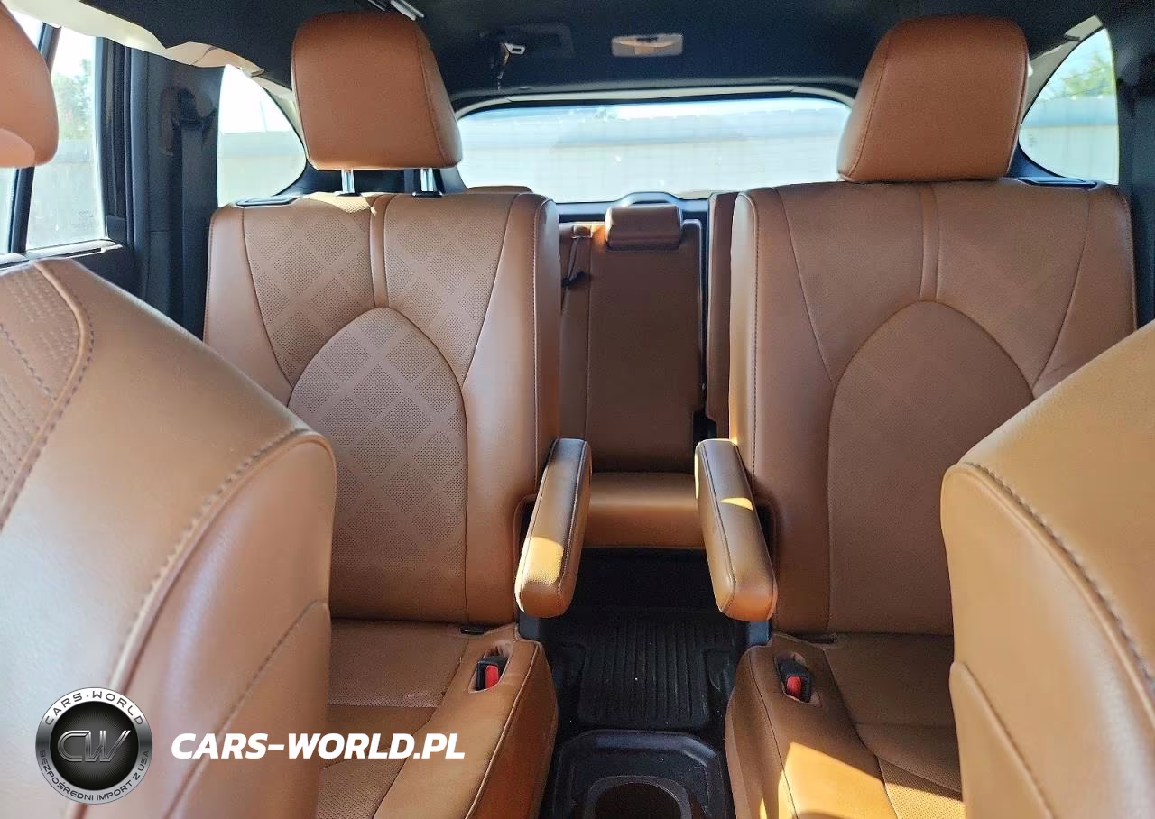 2021 Toyota Highlander Platinum VIN:5TDFZRBH1MS159295 - 10