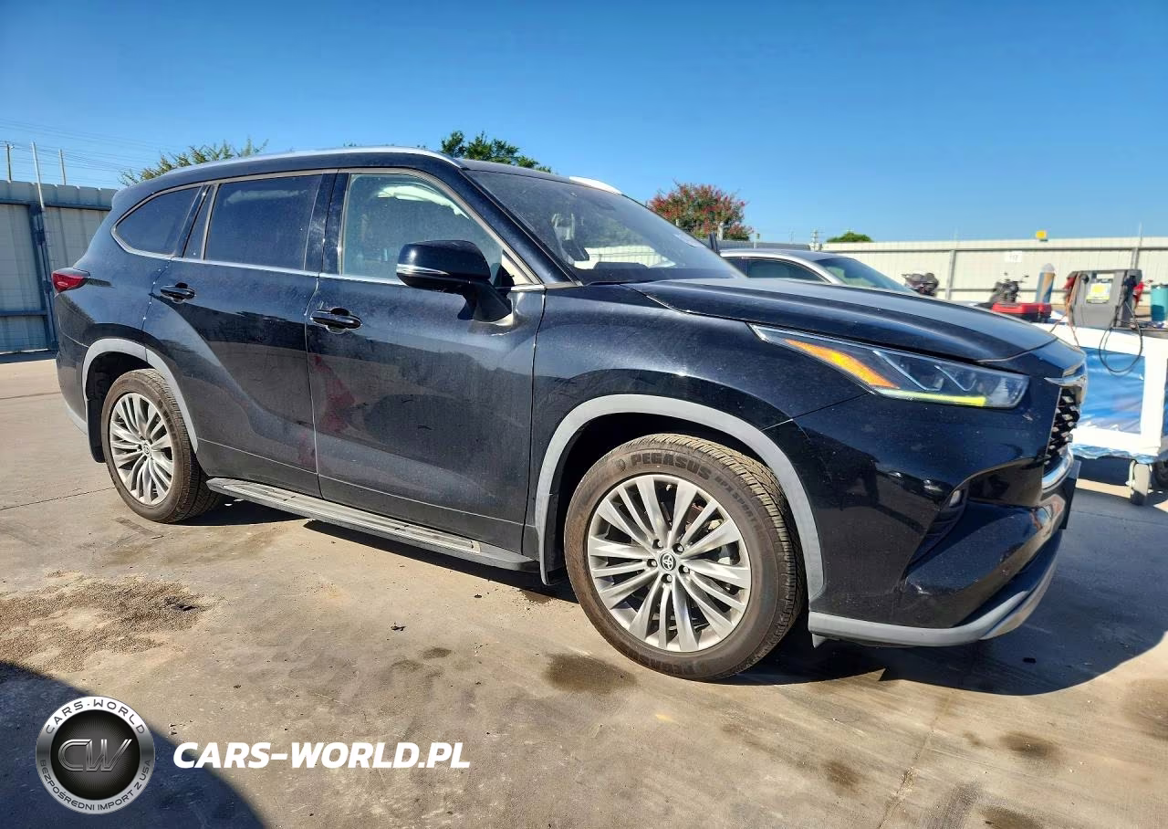2021 Toyota Highlander Platinum VIN:5TDFZRBH1MS159295 - 4
