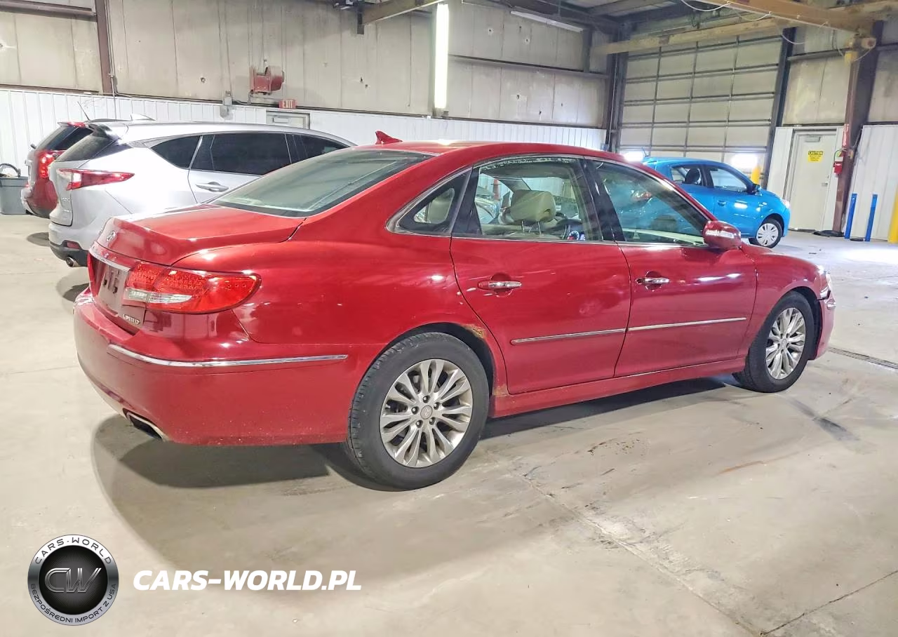 2011 Hyundai Azera Limited VIN:KMHFC4DF7BA538615 - 3