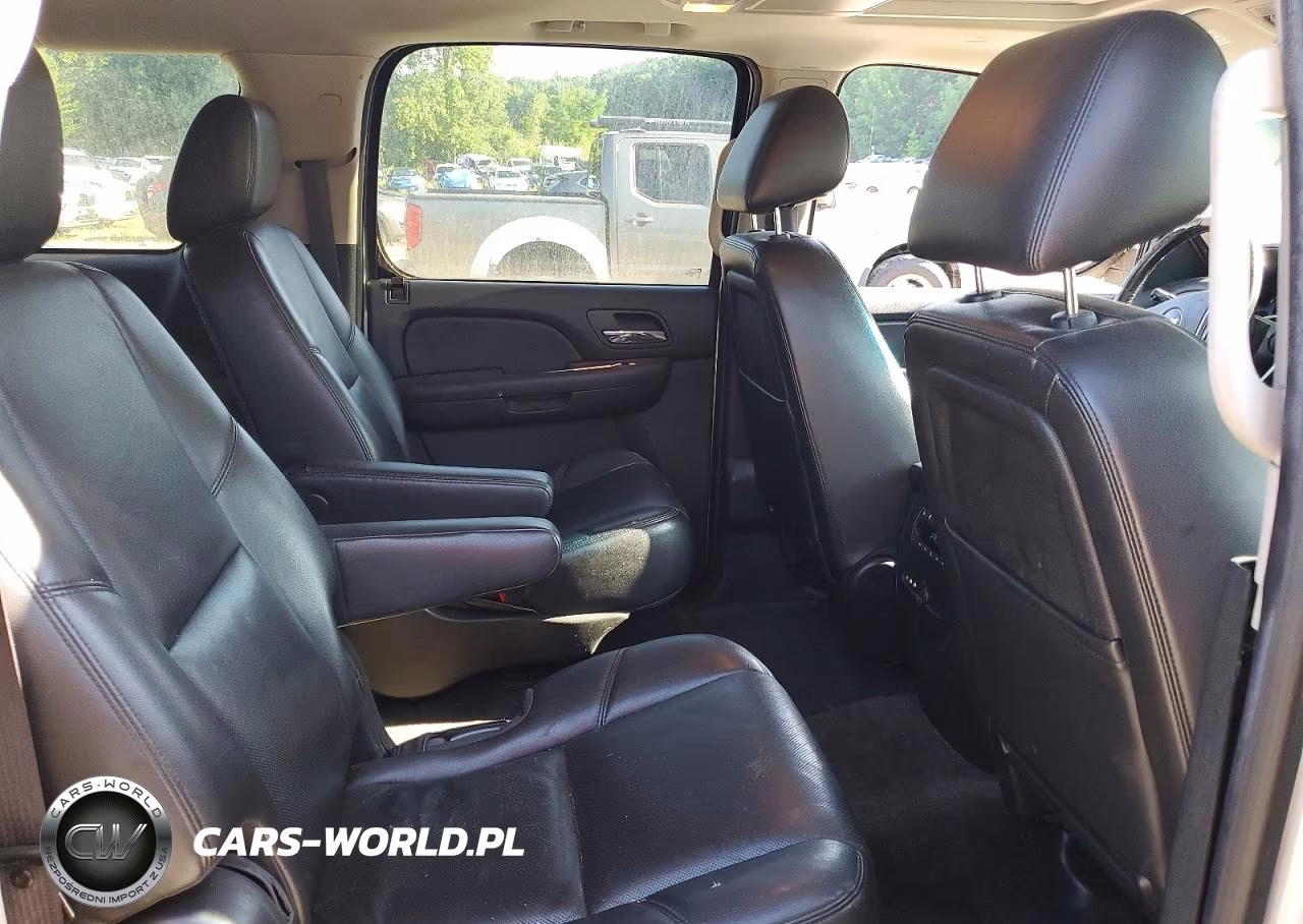 2013 Chevrolet Suburban K1500 Ltz VIN:1GNSKKE7XDR376315 - 11