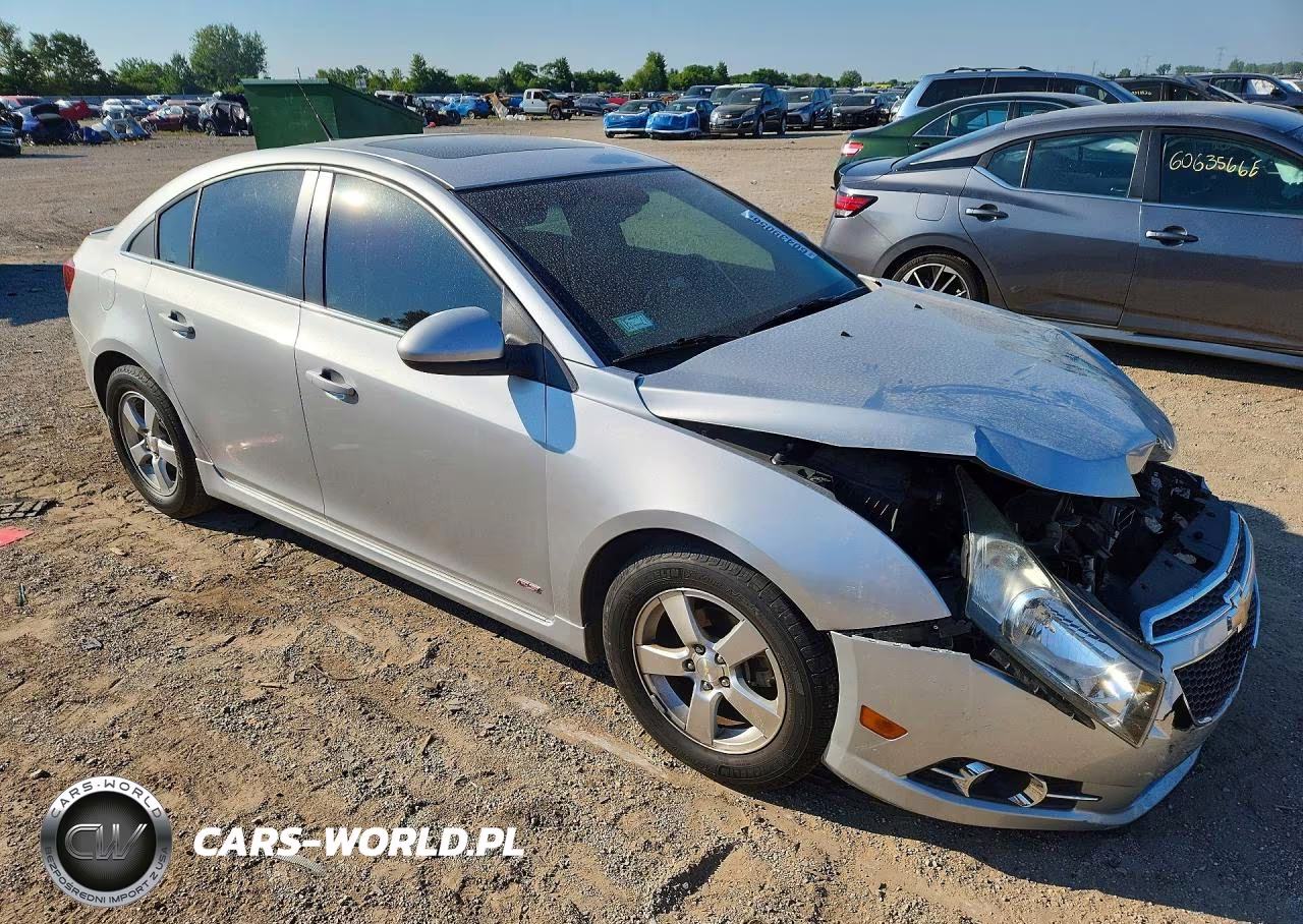 2013 Chevrolet Cruze Lt VIN:1G1PC5SB1D7268949 - 4