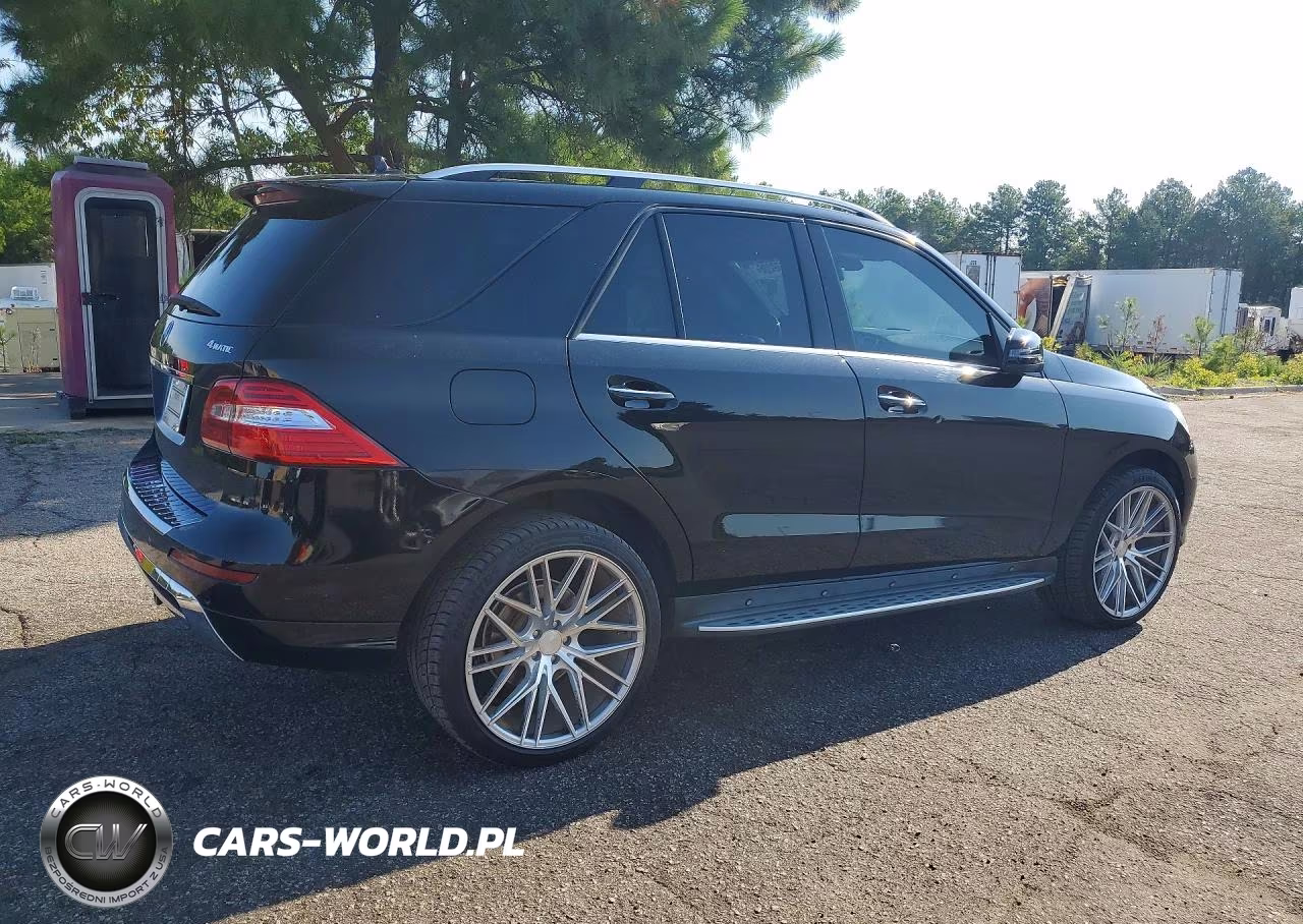 2014 Mercedes-Benz Ml 550 4Matic VIN:4JGDA7DB4EA308109 - 3