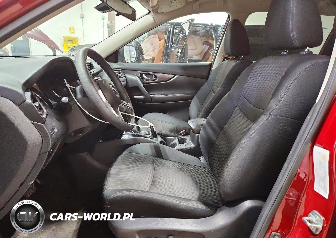 2019 Nissan Rogue S VIN:5N1AT2MVXKC764271 - 7