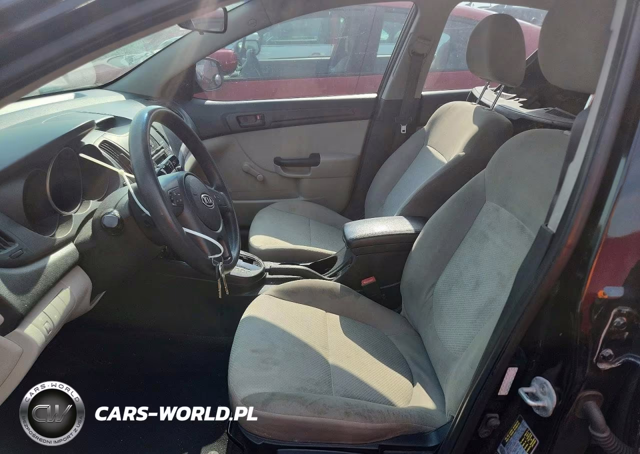 2010 Kia Forte Lx VIN:KNAFT4A23A5062244 - 7