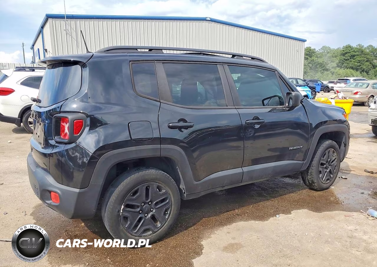 2018 Jeep Renegade Sport VIN:ZACCJBAB9JPH57755 - 3