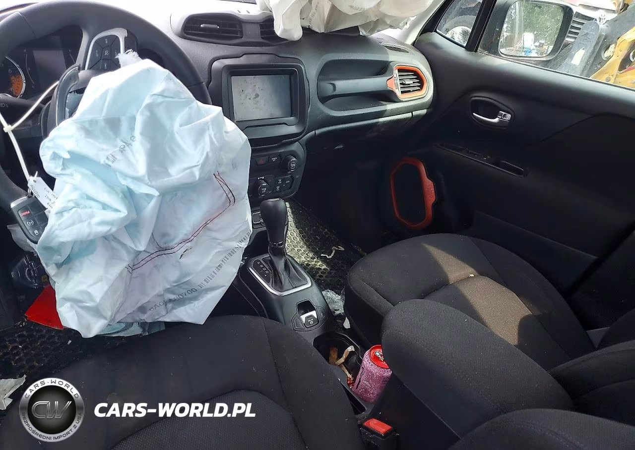 2018 Jeep Renegade Sport VIN:ZACCJBAB9JPH57755 - 8