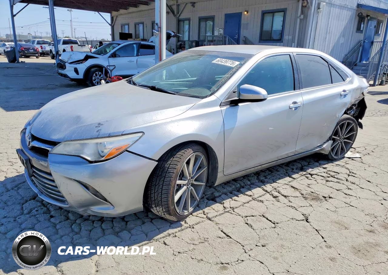 2017 Toyota Camry Le – zdjęcie 1 z 12