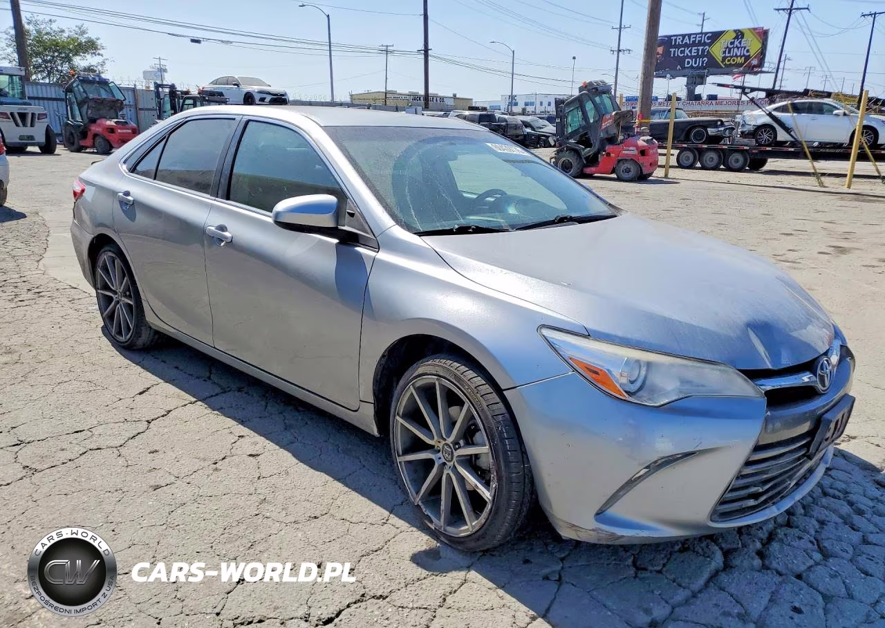 2017 Toyota Camry Le VIN:4T1BF1FK2HU428660 - 4